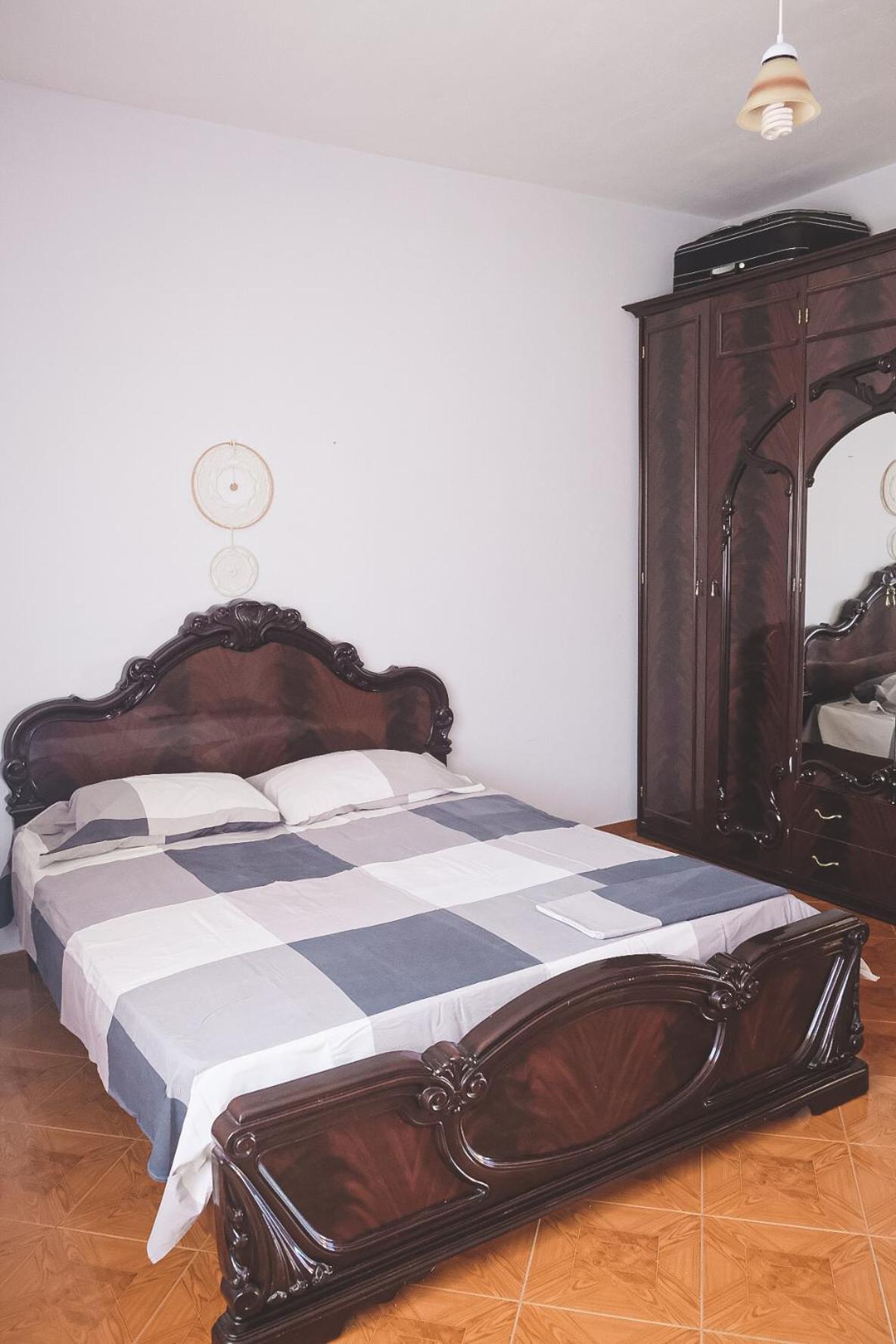 Apartments Mehmeti Vlorë Habitación foto